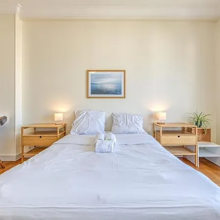 Proche Parc Paul Mistral, 2 Chambres, Wifi, Balcon Apartamento *