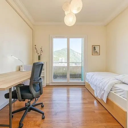 Proche Parc Paul Mistral, 2 Chambres, Wifi, Balcon * 그르노블